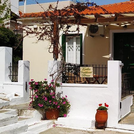 Kontos-Traditional House In Andros Beach Екстериор снимка