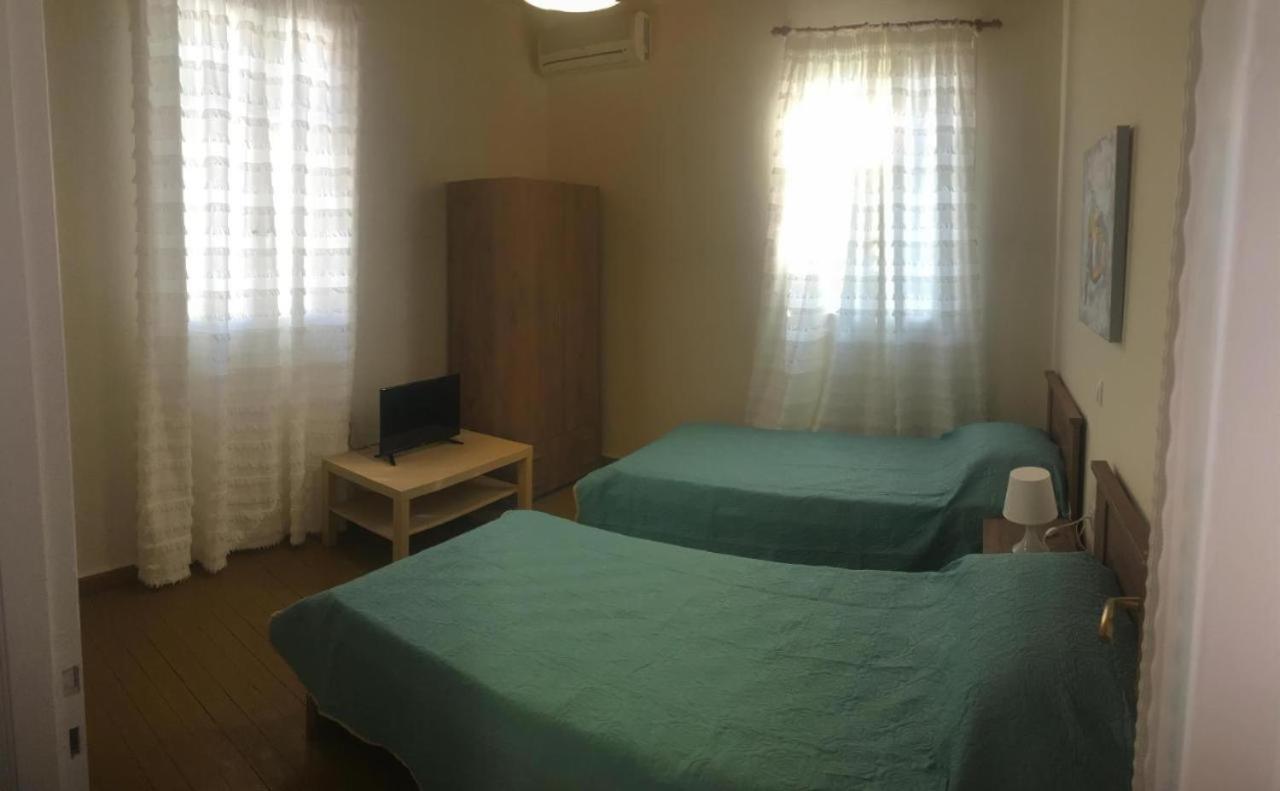 Kontos-Traditional House In Andros Beach Екстериор снимка